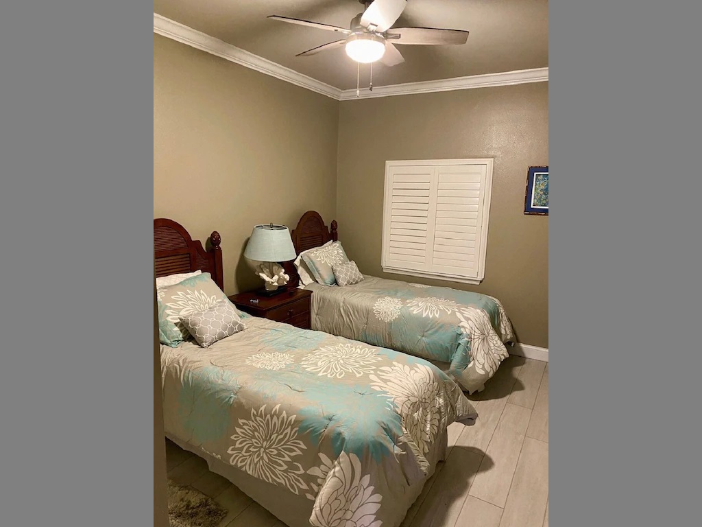 Photo21